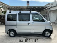 ダイハツ ハイゼットカーゴ