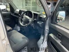 ダイハツ ハイゼットカーゴ