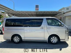 トヨタ ハイエースバン