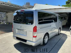 トヨタ ハイエースバン