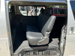 トヨタ ハイエースバン