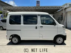 ダイハツ ハイゼットカーゴ