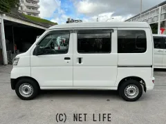 ダイハツ ハイゼットカーゴ
