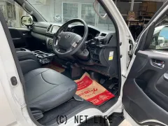 トヨタ ハイエースバン