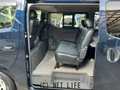 日産 NV350キャラバン