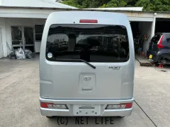 ダイハツ ハイゼットカーゴ