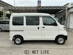 ダイハツ ハイゼットカーゴ