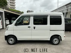 ダイハツ ハイゼットカーゴ