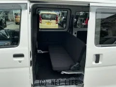 ダイハツ ハイゼットカーゴ