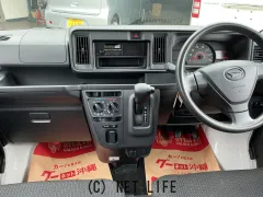 ダイハツ ハイゼットカーゴ