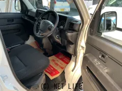 ダイハツ ハイゼットカーゴ