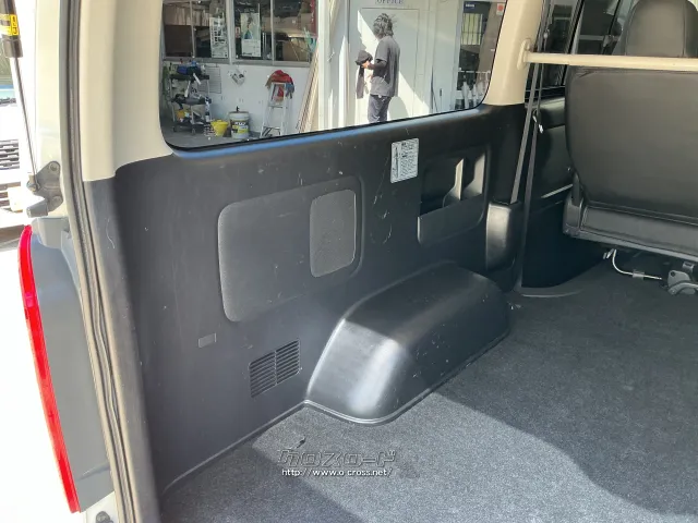 トヨタ ハイエースバン