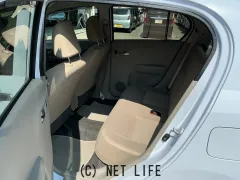 ダイハツ ミライース