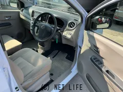 ダイハツ ミライース
