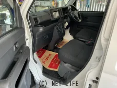 ダイハツ ハイゼットカーゴ