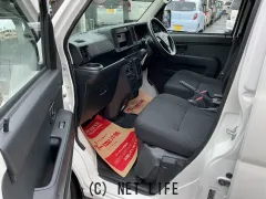 ダイハツ ハイゼットカーゴ