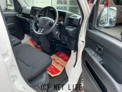 ダイハツ ハイゼットカーゴ