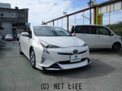 トヨタ プリウス