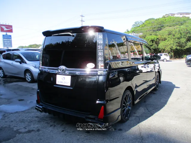 トヨタ ヴォクシー