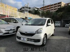 ダイハツ ミライース