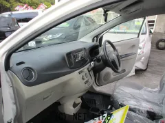 ダイハツ ミライース