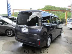 トヨタ ヴォクシー