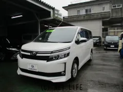 トヨタ ヴォクシー