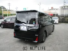 トヨタ ヴォクシー