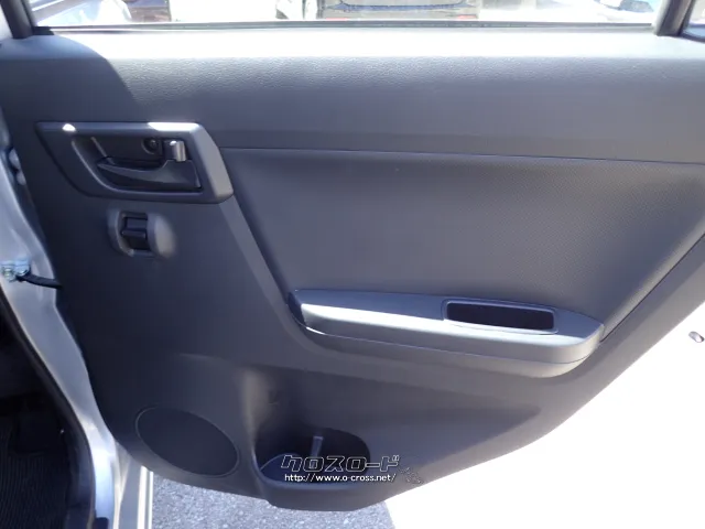 ダイハツ ミライース