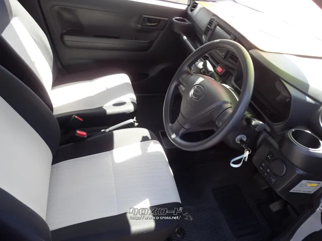 ダイハツ ミライース