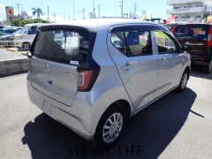 ダイハツ ミライース