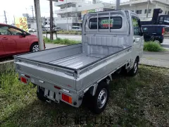 日産 NT100クリッパー