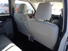 ダイハツ キャスト