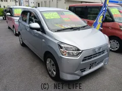 ダイハツ ミライース