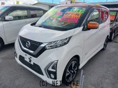 日産 デイズ