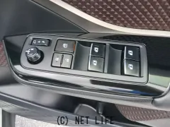 トヨタ C-HR