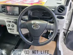 ダイハツ ミライース