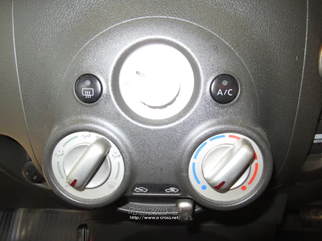 日産 キューブ