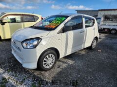 ダイハツ ミライース