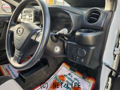 ダイハツ ミライース