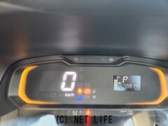 ダイハツ ミライース