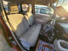 ダイハツ ムーヴ