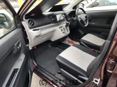 ダイハツ ミライース