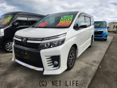 トヨタ ヴォクシー