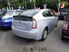 トヨタ プリウス