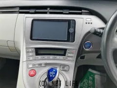 トヨタ プリウス