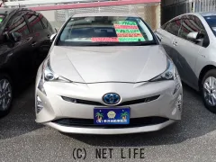 トヨタ プリウス