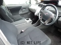 トヨタ プリウスα
