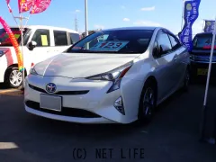 トヨタ プリウス