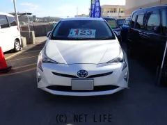 トヨタ プリウス